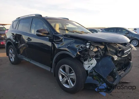 2015 Toyota Rav4 Xle z USA, uszkodzony, nr VIN 2T3WFREV7FW193558